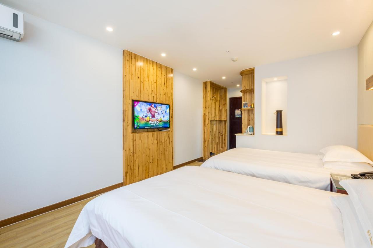 Omeiga Business Hotel Yiwu (Zhejiang) Extérieur photo
